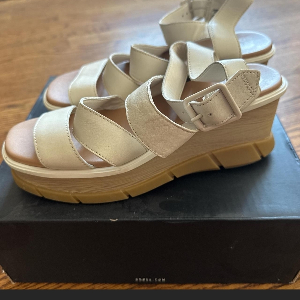 Sorel Cream and Tan Platform Sandals - Picture 3 of 8
